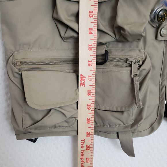 Cabelas Women's Fishing Hunting Guide Multi Pocket Vest Size Large Khaki Tan - Picture 10 of 14